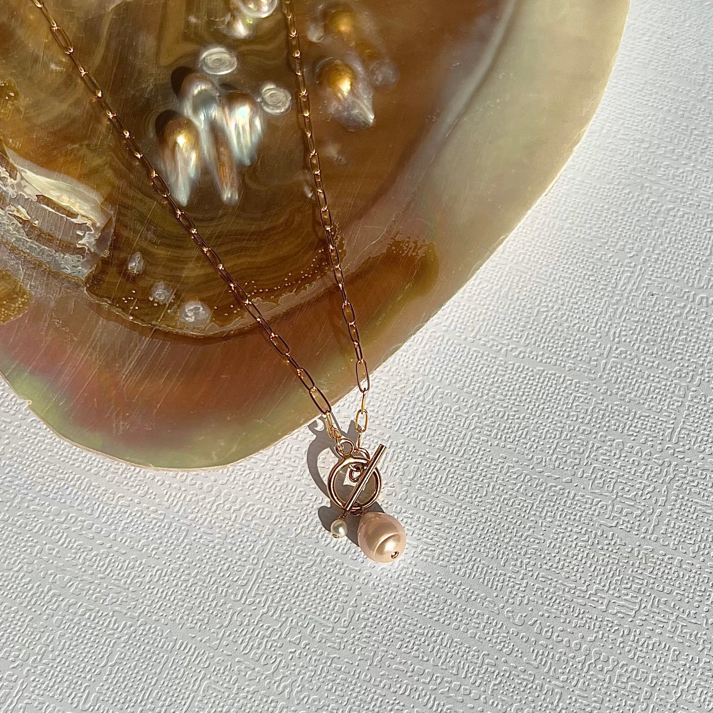 Blush Pearl Toggle Necklace